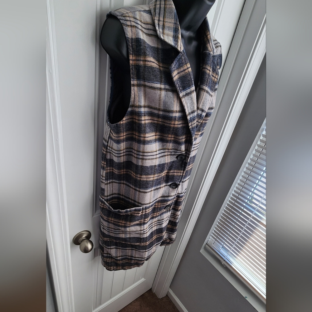 Hinge button down tunic - Picture 2 of 4